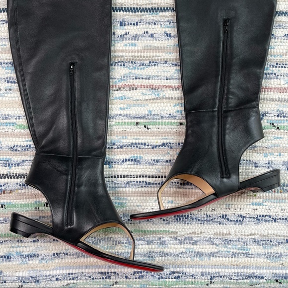 Christian Louboutin From Sand Flat Leather Sandals - Picture 8 of 16